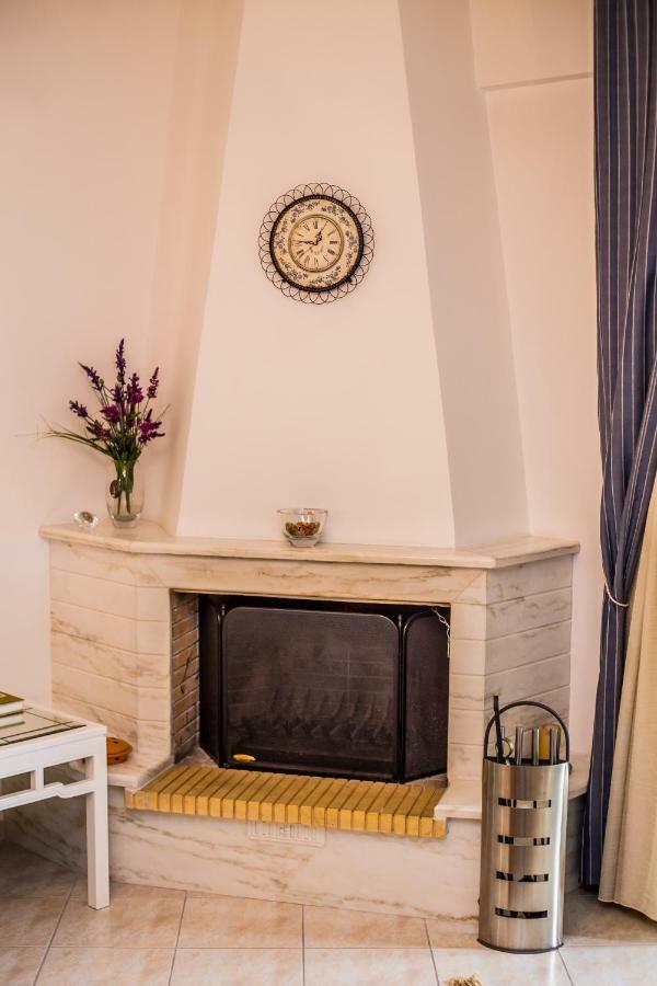 Downtown Meteora Apartment Калампака Экстерьер фото